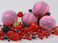 Бурлящий шар Красные ягоды с пеной (1 шт), 130 гр